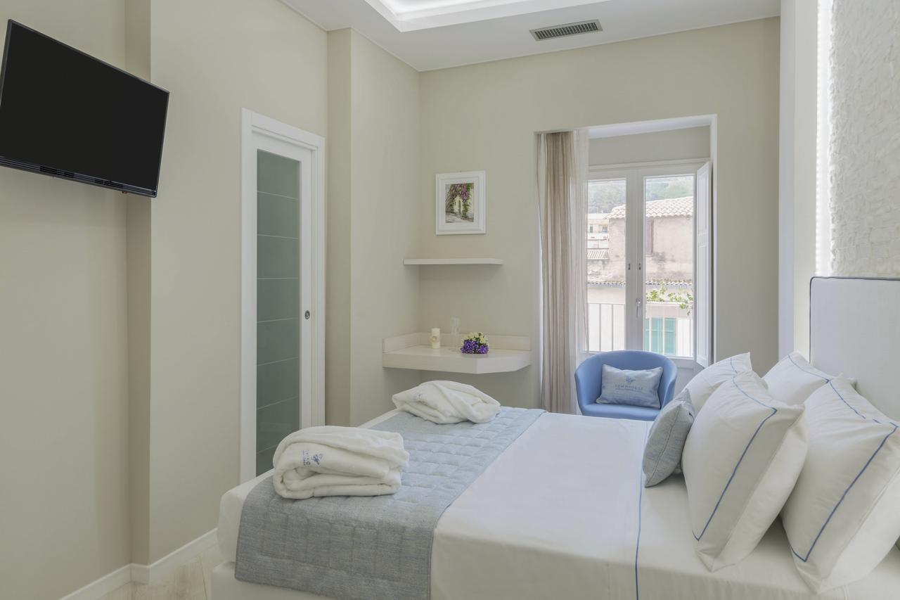Bed and Breakfast Townhouse Тропеа Екстер'єр фото